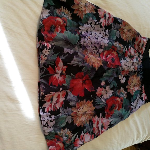 Custom Made Floral A Line skirt - Picture 2 of 3